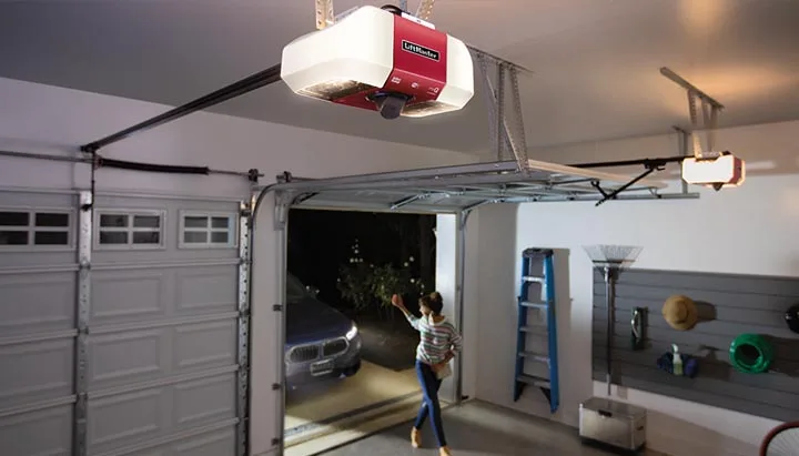 8 Reasons Why Your Garage Door Remote May Not Be Working