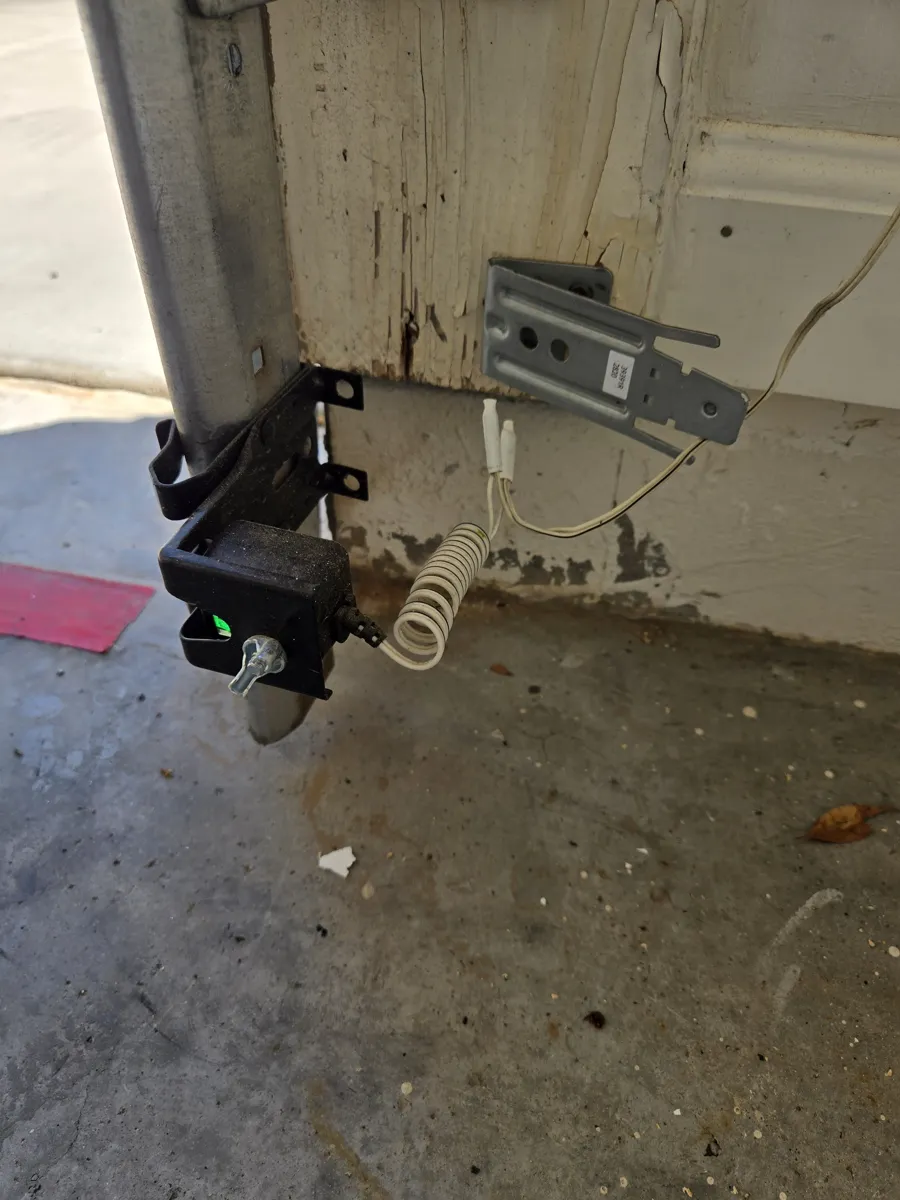 Garage Door Spring Replacement in Surprise, AZ by Garage Door Grunts (photo 3)